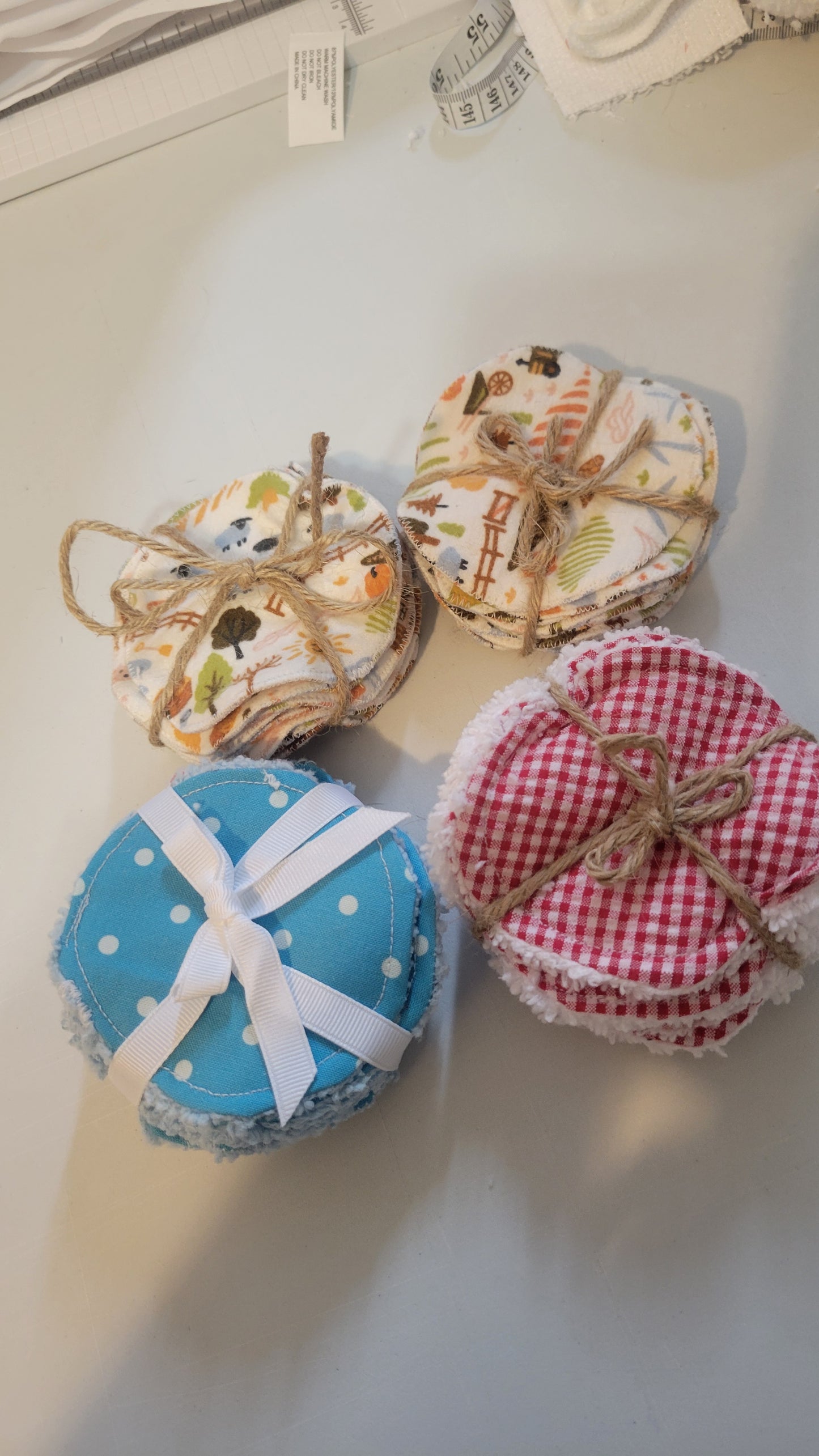 10 Reusable Face Rounds