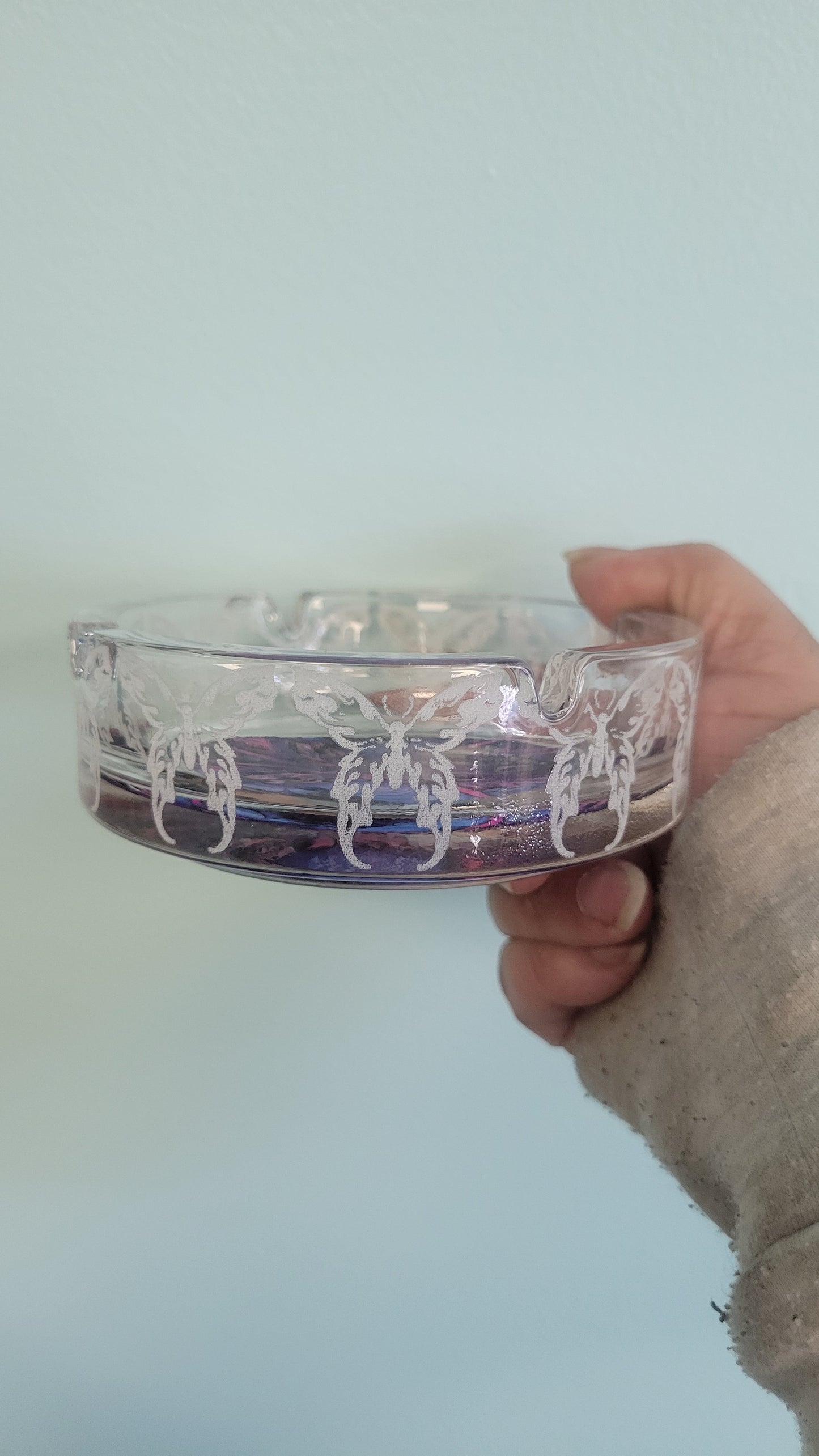 Glass Round Ashtray Assortment GLOW IN DARK