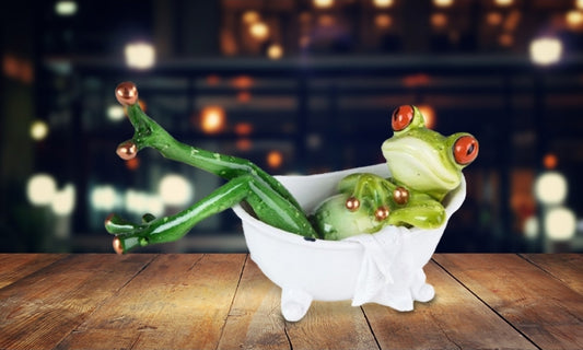 6"W Frog in Bath Tub