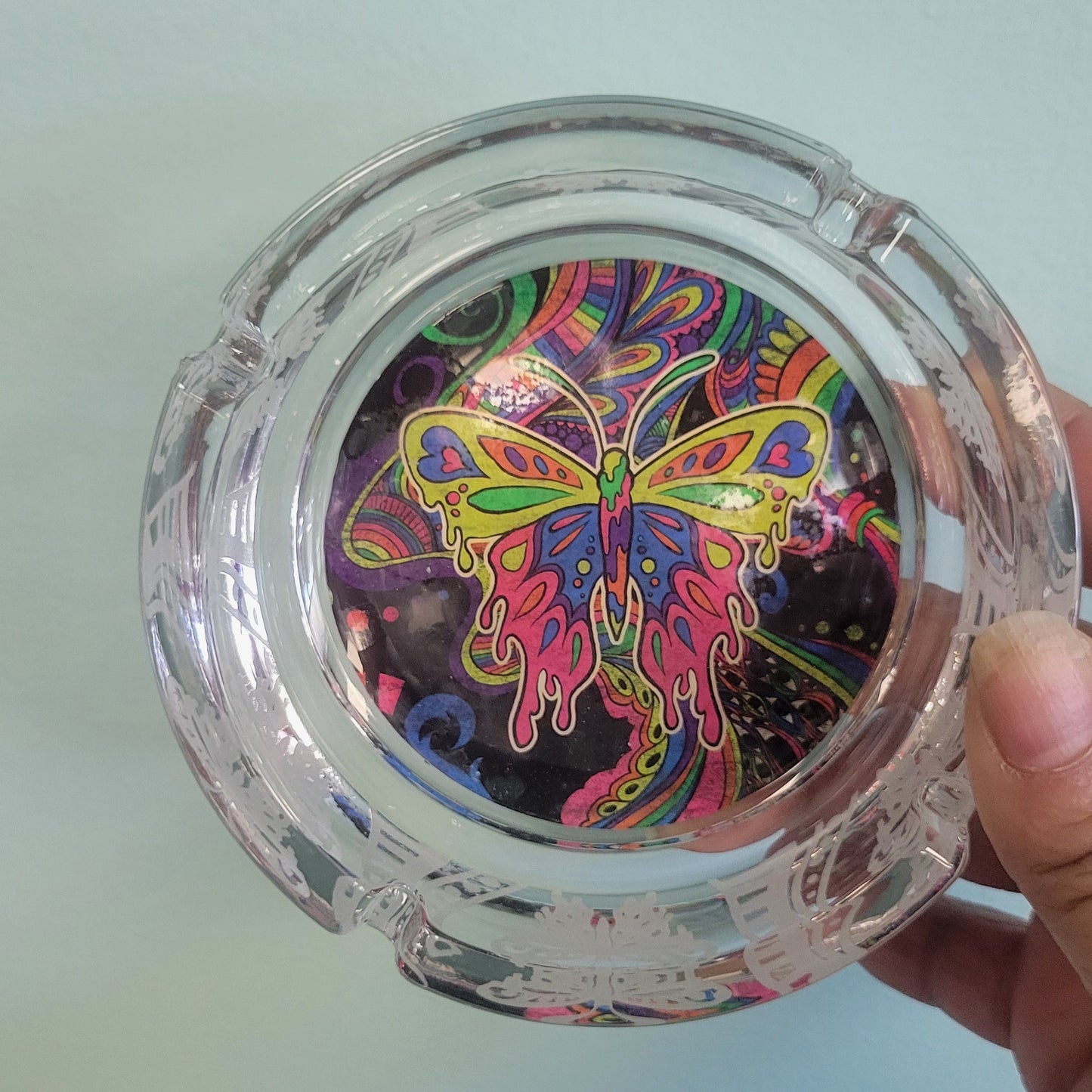 Glass Round Ashtray Assortment GLOW IN DARK
