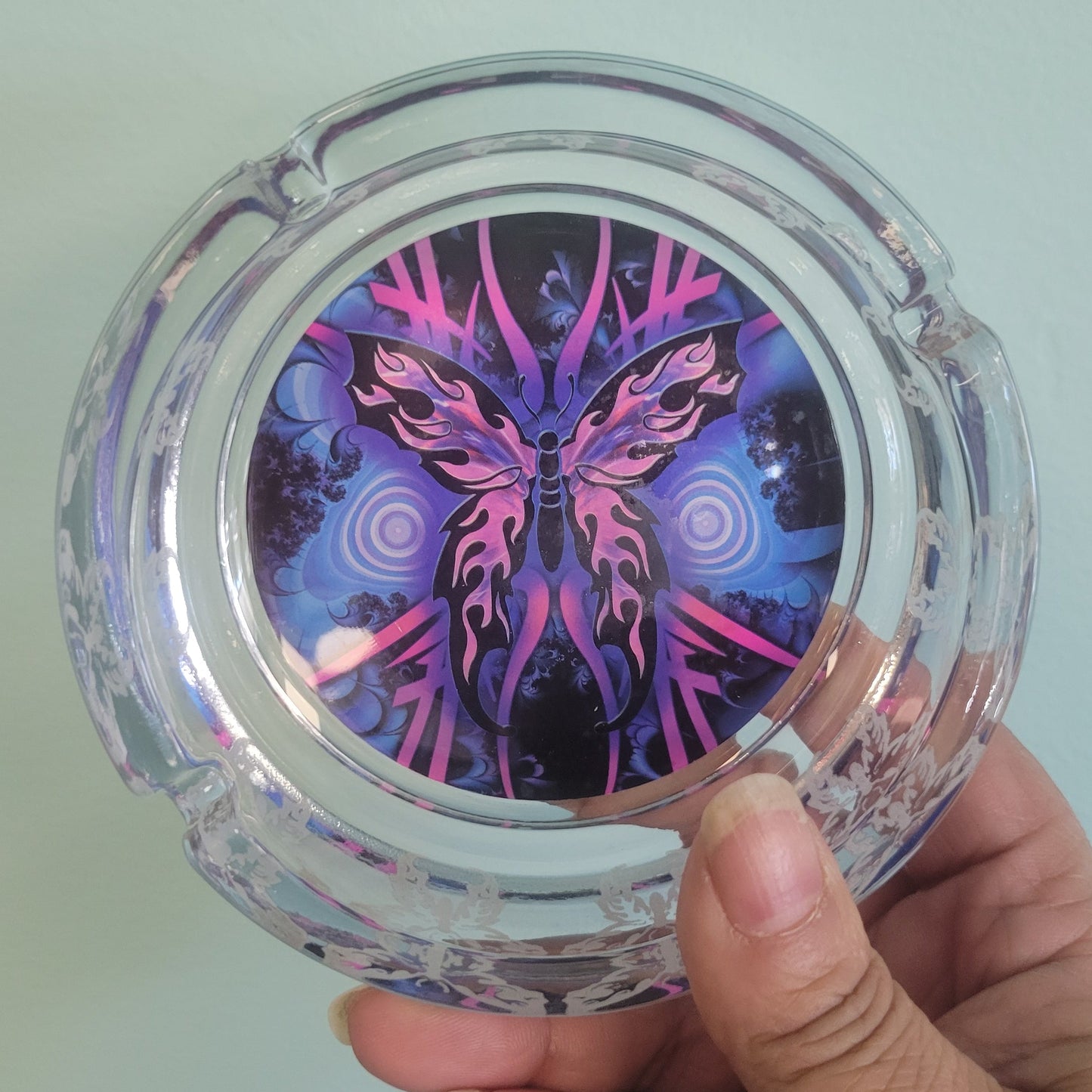 Glass Round Ashtray Assortment GLOW IN DARK